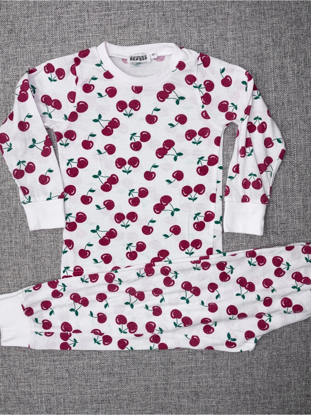 BenBen 3T GUC some wash wear / pilling typical of this fabric